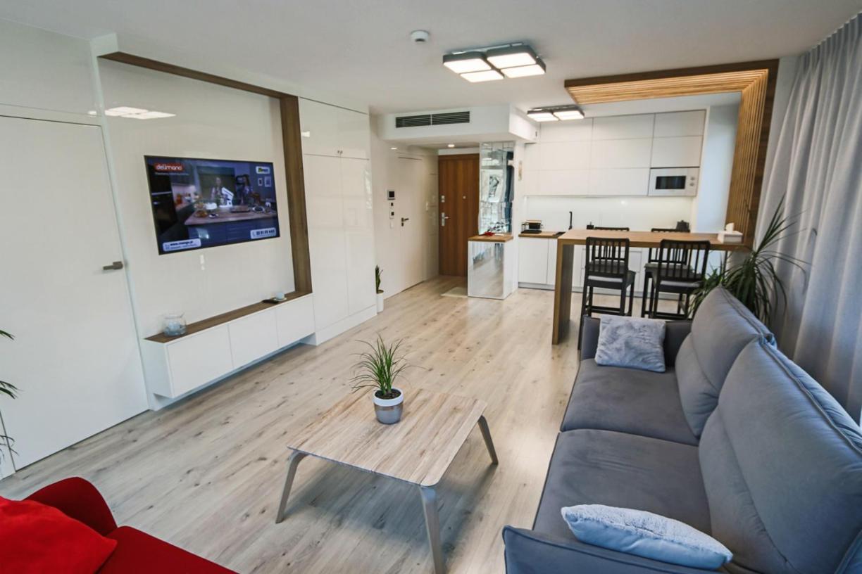Apartament Unia 12 Basen&Spa Lublin Luaran gambar